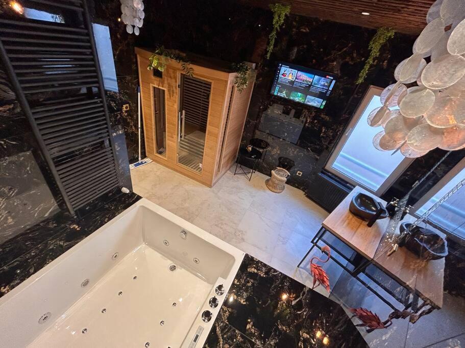 Esprit Africa, Spa Et Sauna De Luxe Mulhouse Exterior photo